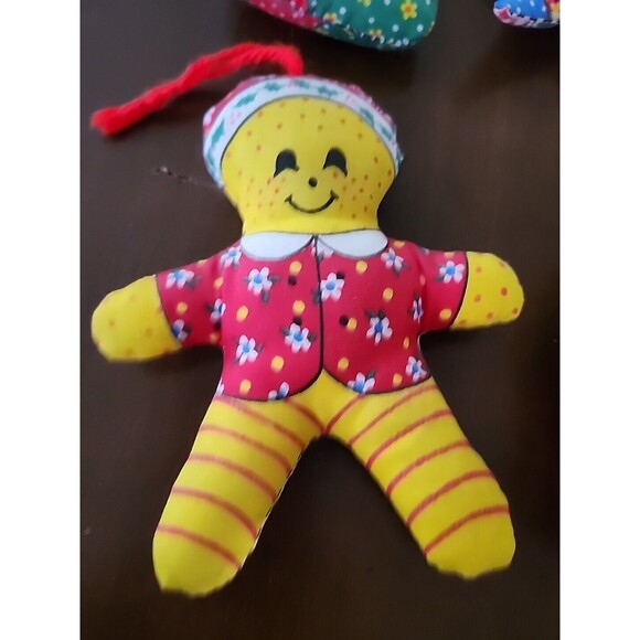 Vintage Calico Handmade Fabric Cloth Christmas Ornaments 1970 Set of 5 Nostalgia - Picture 3 of 10